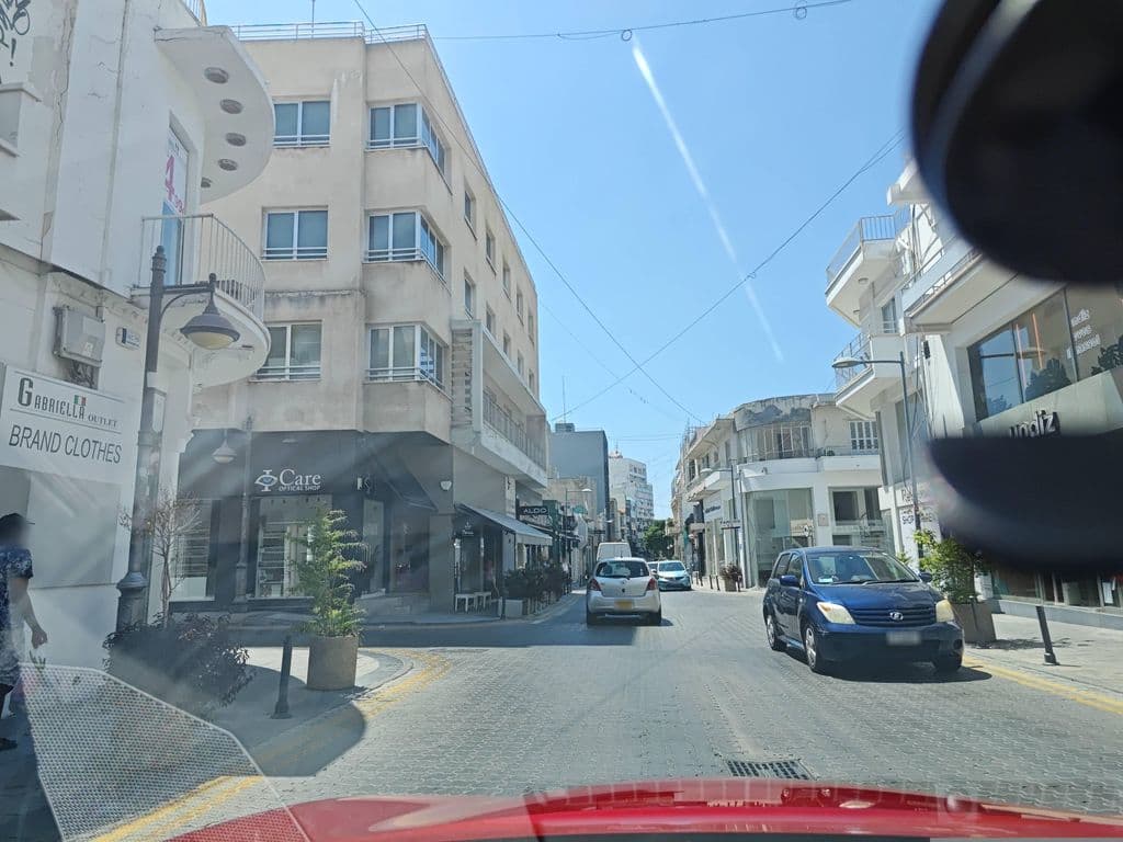 Street view near Mood lounge
