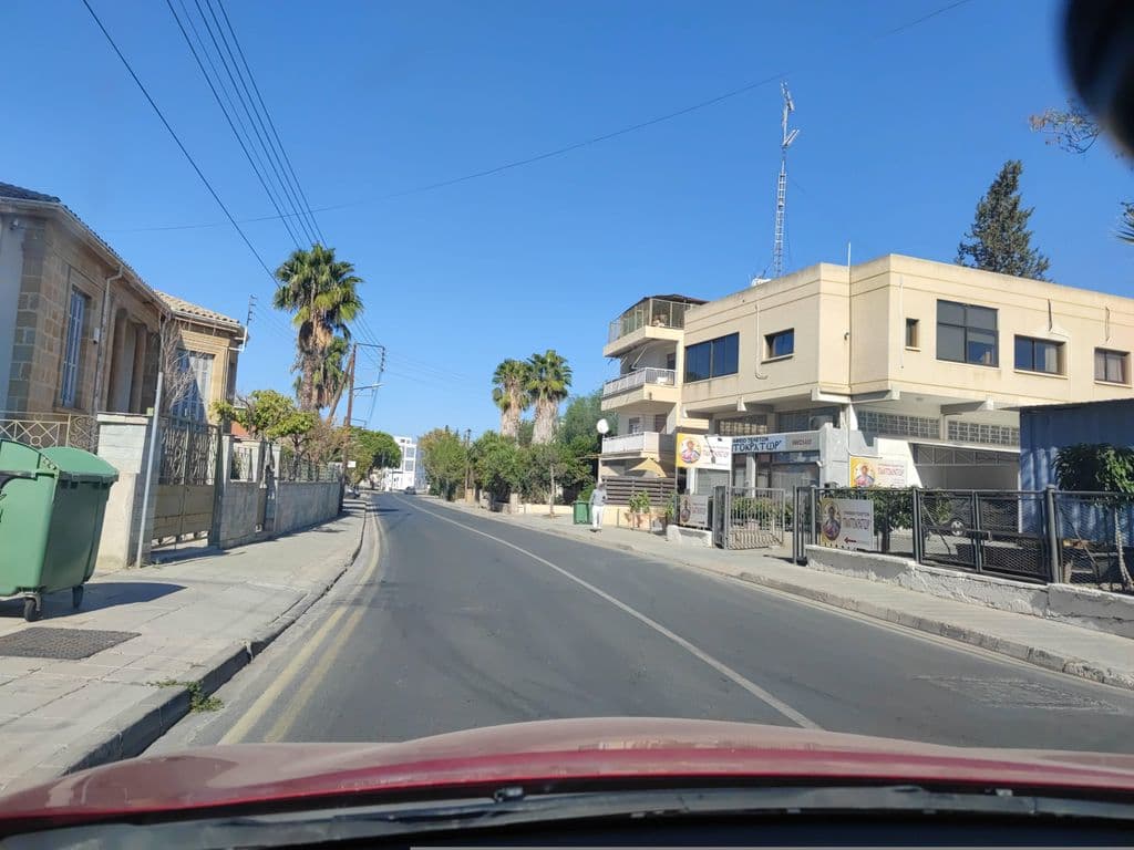 Street view near Mira Market