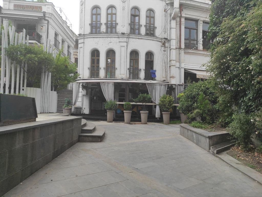 Street view near Famous Kalyan Lounge