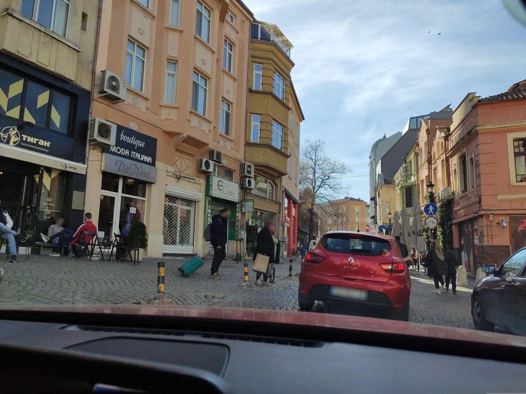 Street view near Grand Hookah Kapana Cafe