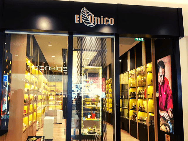 El Unico Deluxe Tobacco Shop photo 5