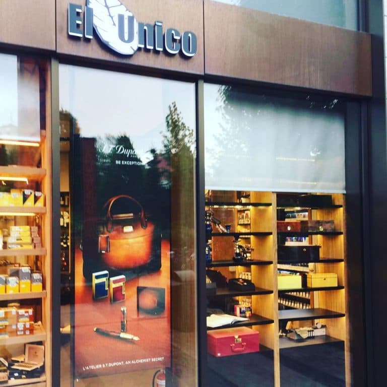 El Unico Deluxe Tobacco Shop photo 6