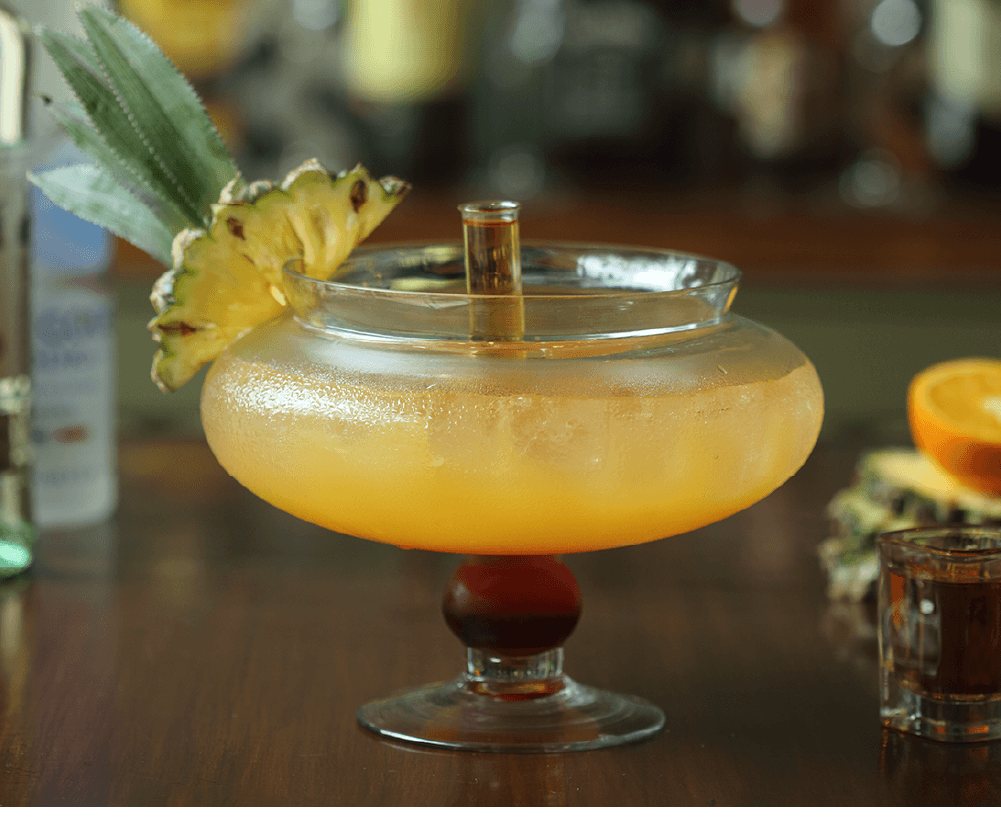 Hitchki - Novotel Dubai Gold District - Indian Bollywood Lounge I Restaurant | Bar I Brunch I Sheesha | Sports Bar photo 5