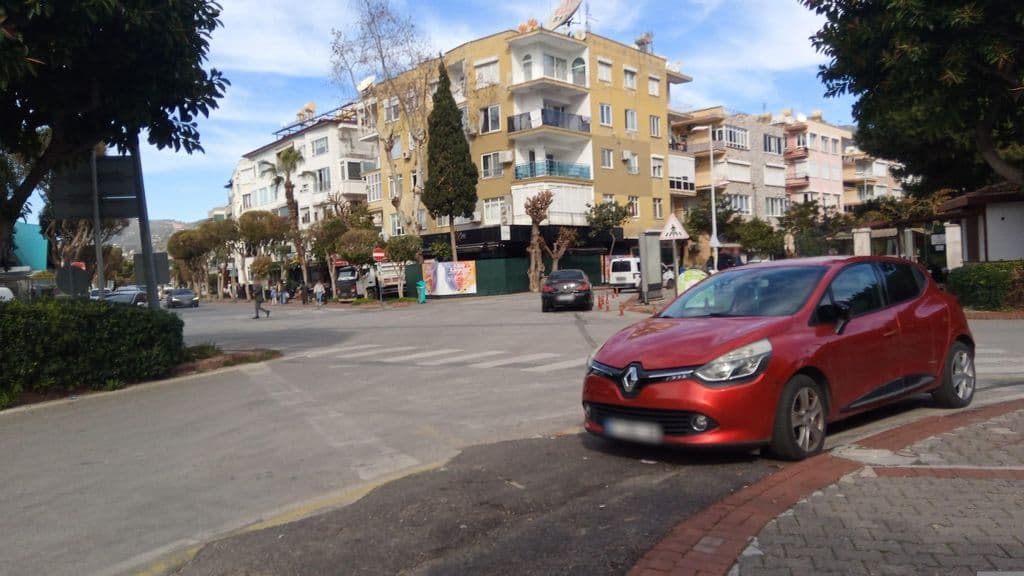 Street view near Damlataş Hediyelik eşya / Nargile Doktoru / hookah