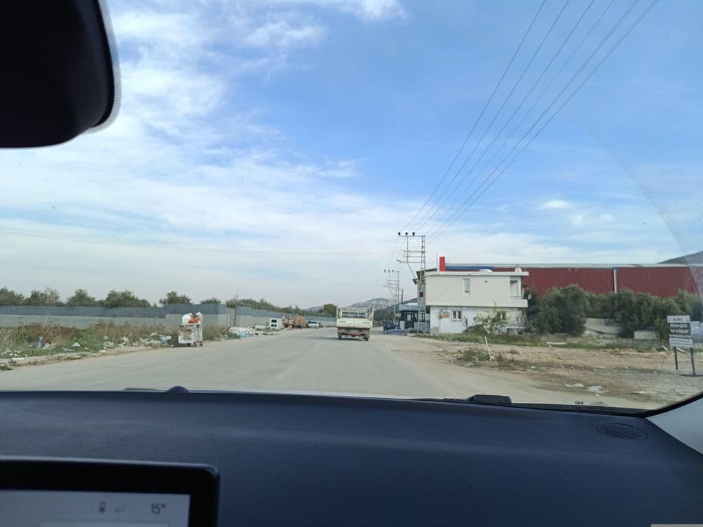 Street view near Cağla nargile