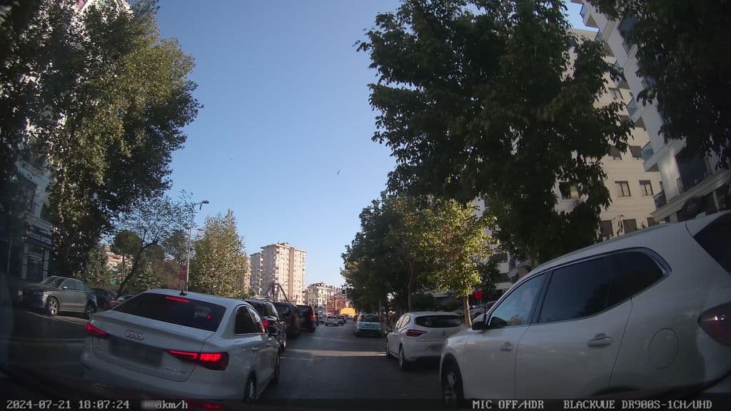 Street view near Şahin Tobacco Tütün & Nargile