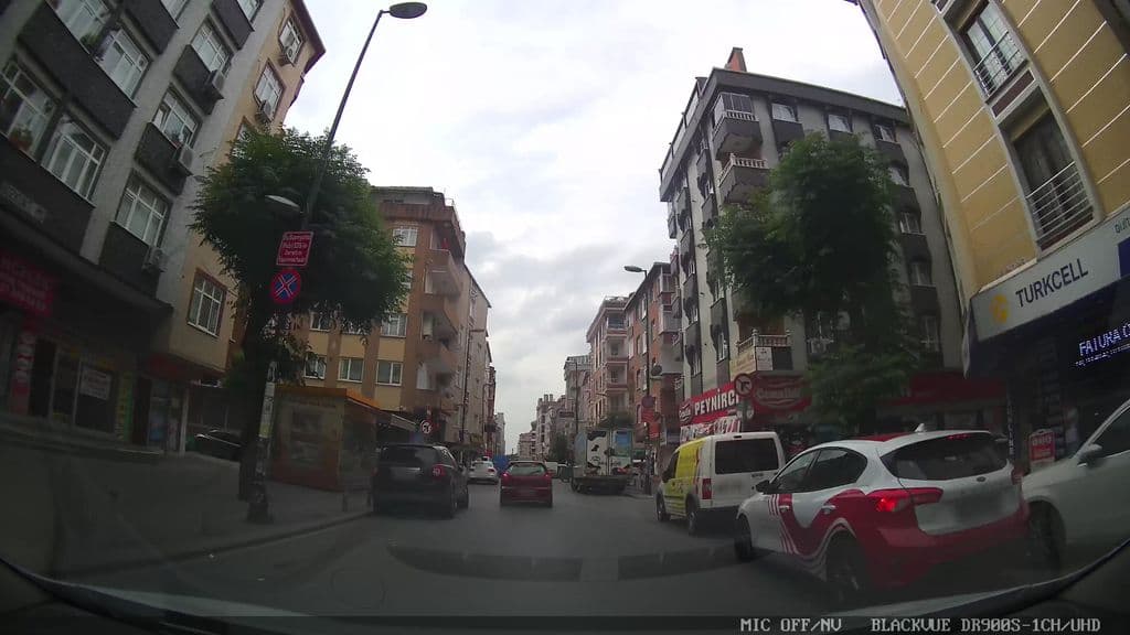 Street view near Tütüncü Nargile