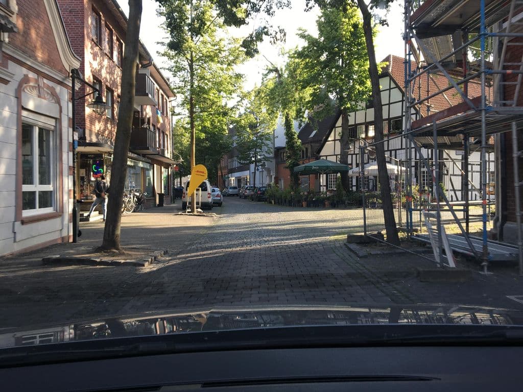 Street view near Babylon Shisha-Shop