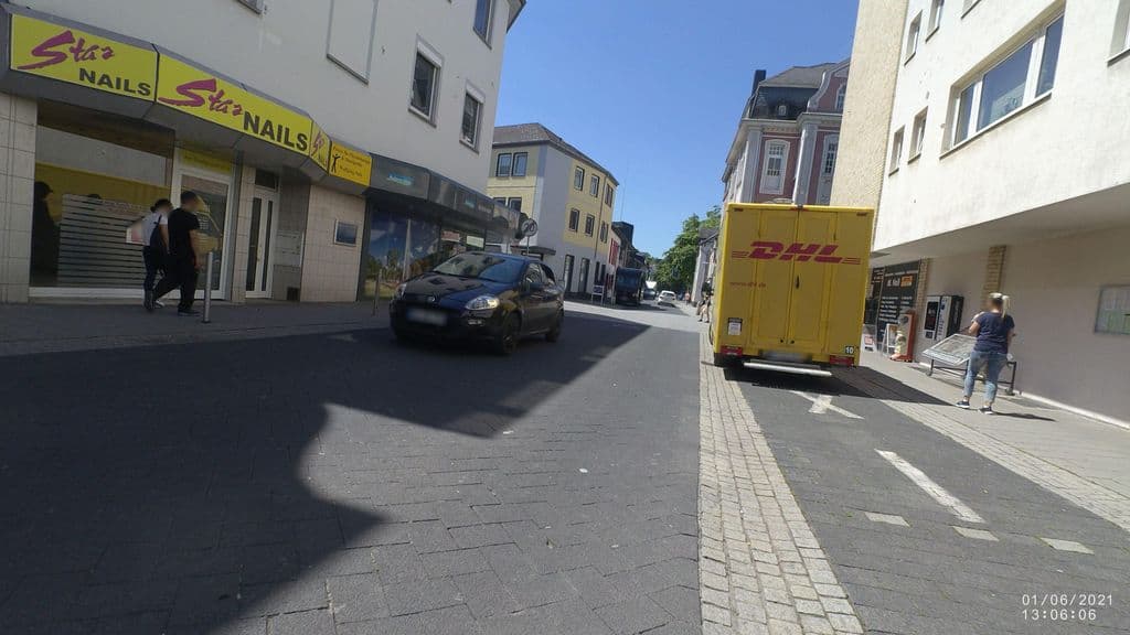 Street view near Koko Lounge - Cocktail- & Shishabar
