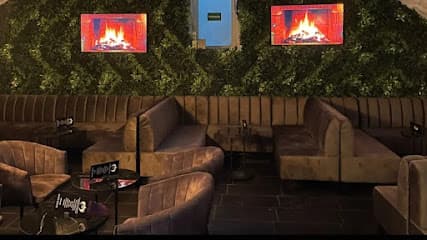 Phoenix Lounge
