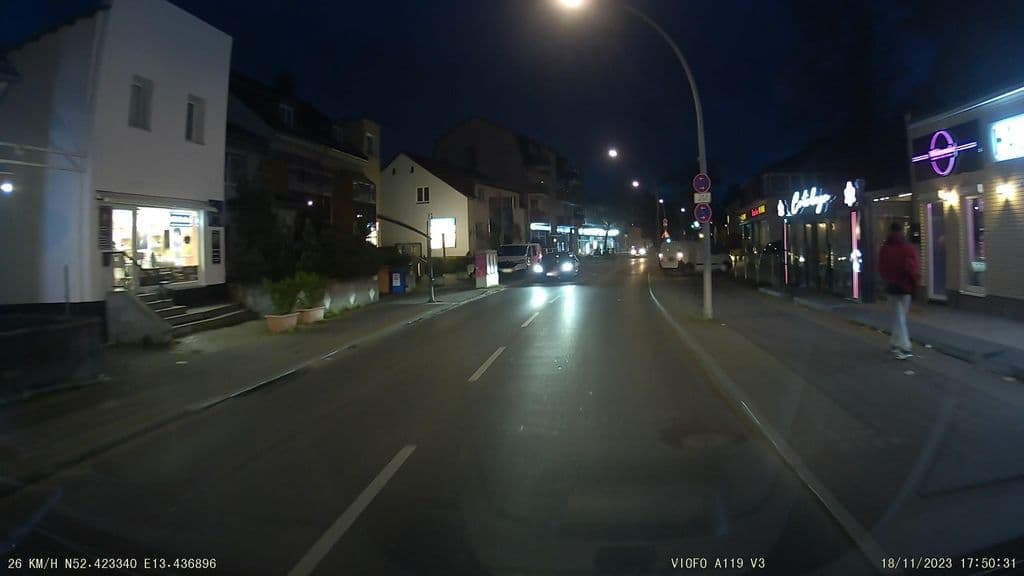 Street view near White Smoke Shisha Shop Berlin