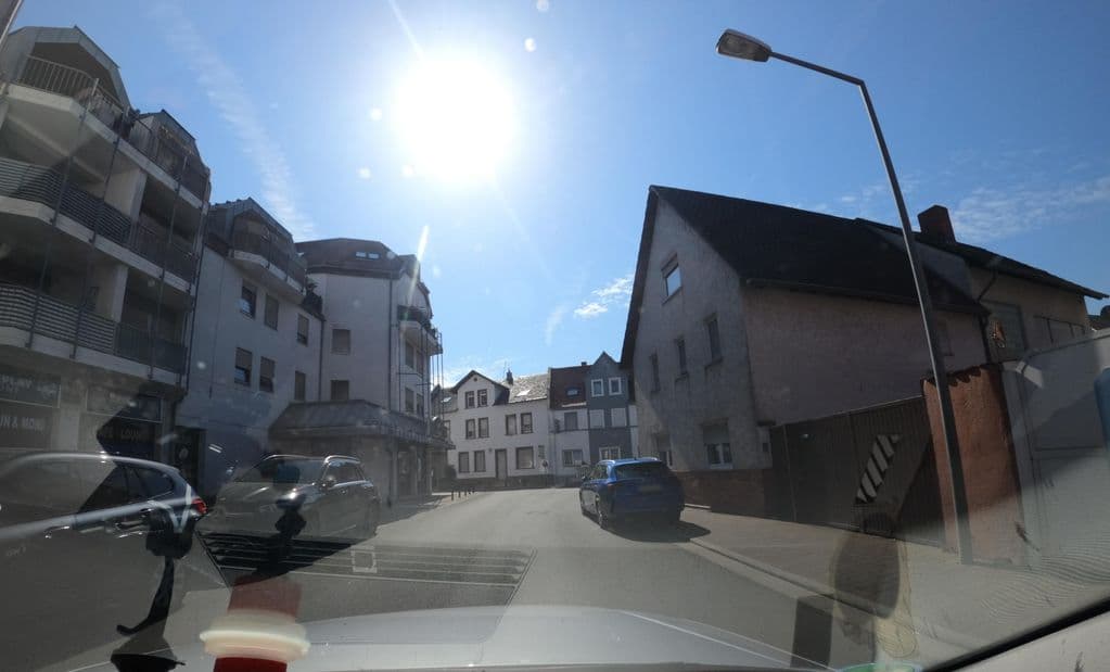 Street view near Mamunia Lounge