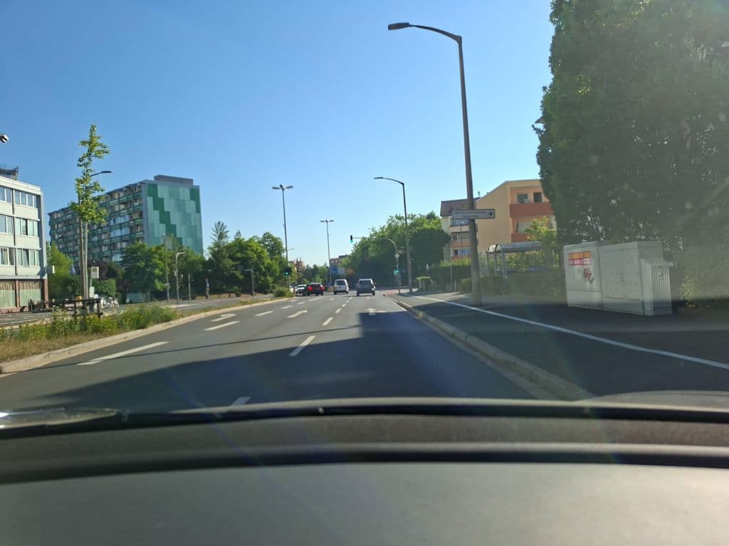 Street view near S4M1 Kiosk - Shisha, Vape, E-Zigaretten, Liquid, CBD, Seeds und Zubehör