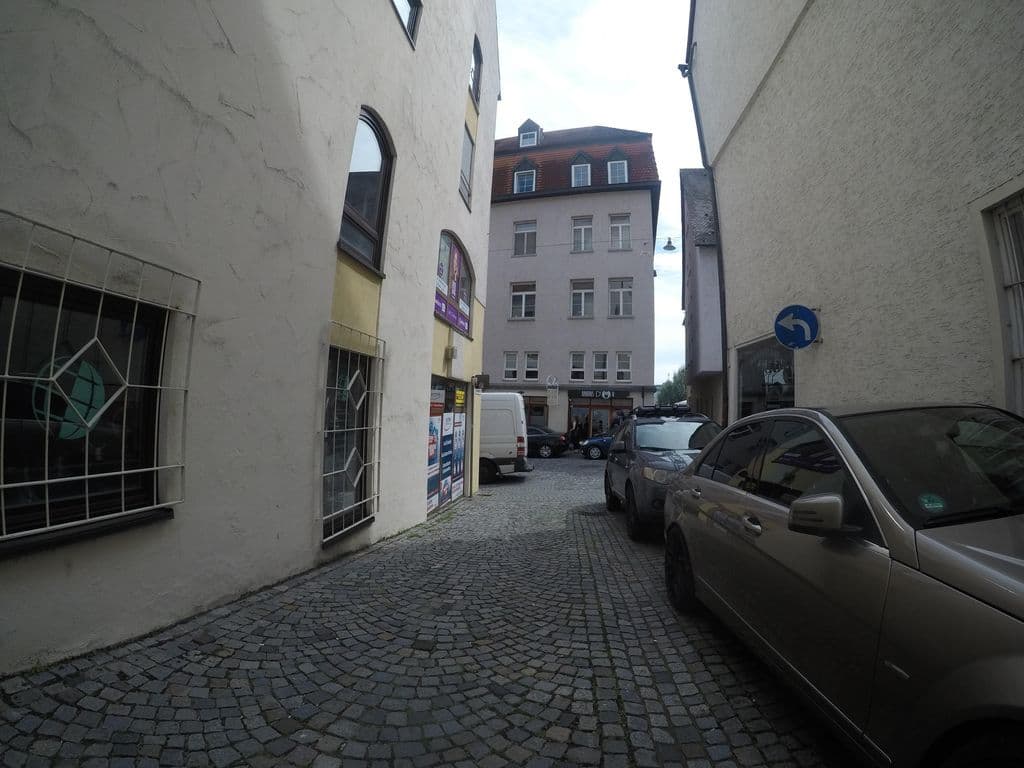 Street view near Rosè Shisha-Store / Lounge