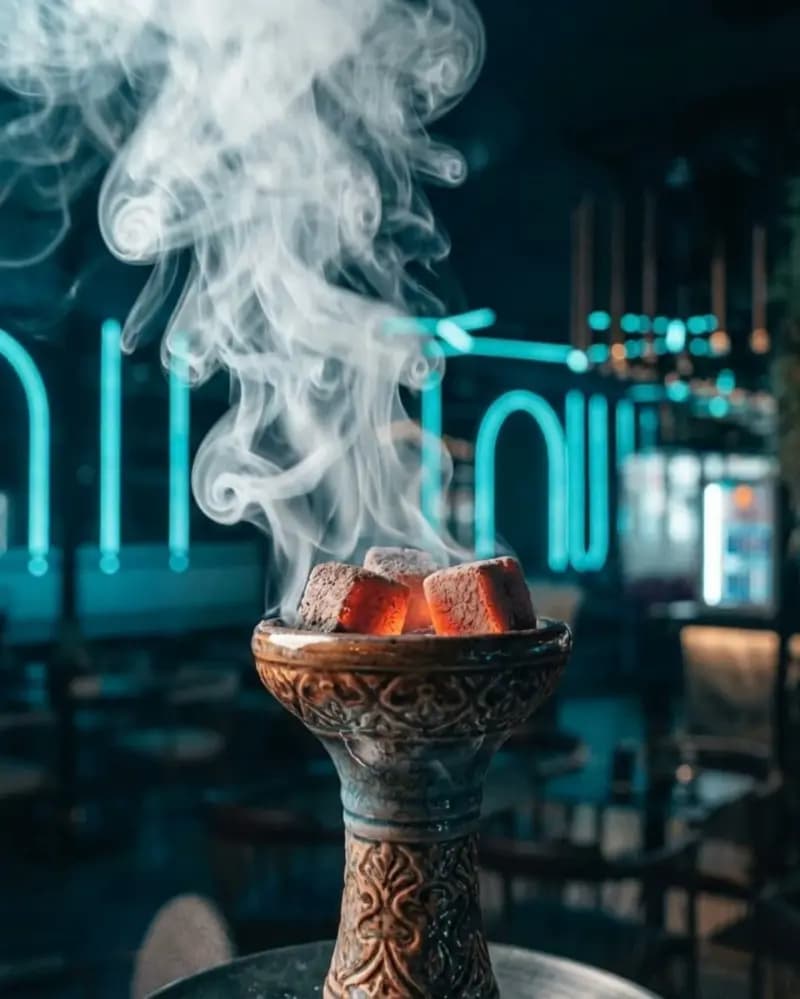 LIVELY – Bar | Café | Cocktails photo 1