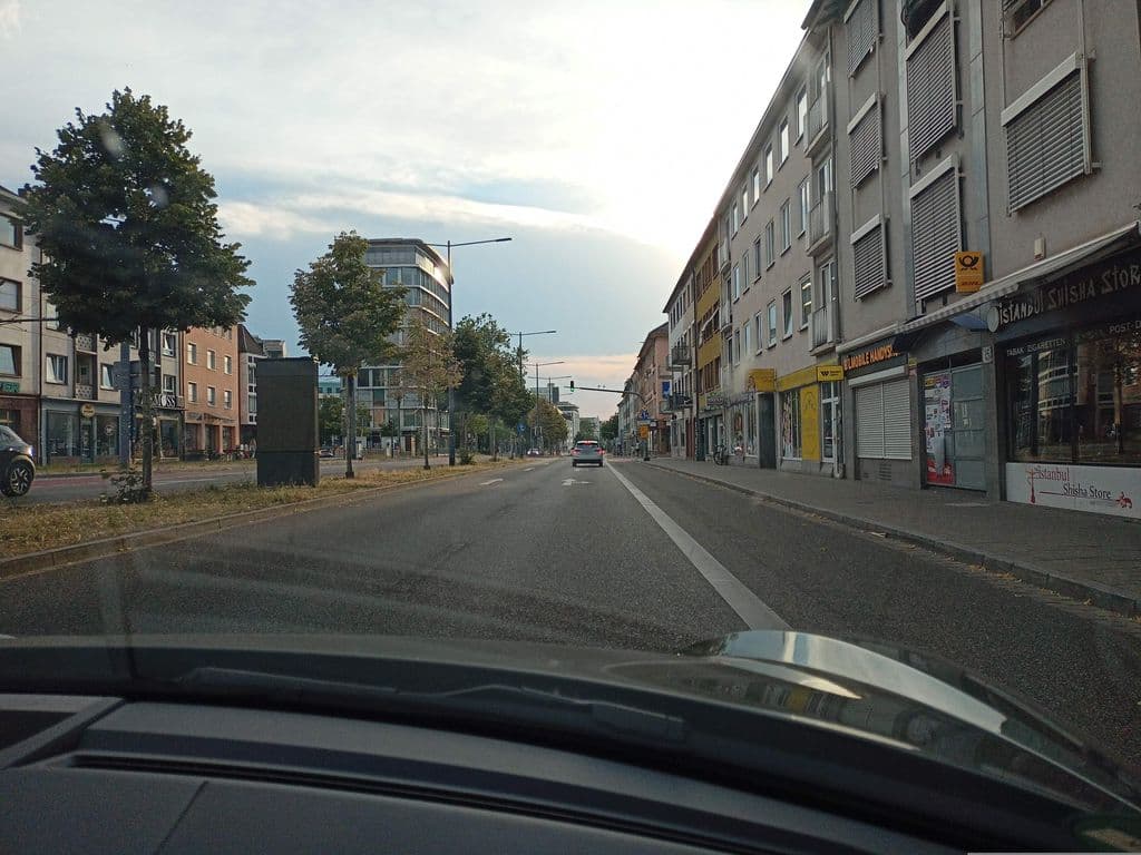 Street view near Istanbul Shisha Store