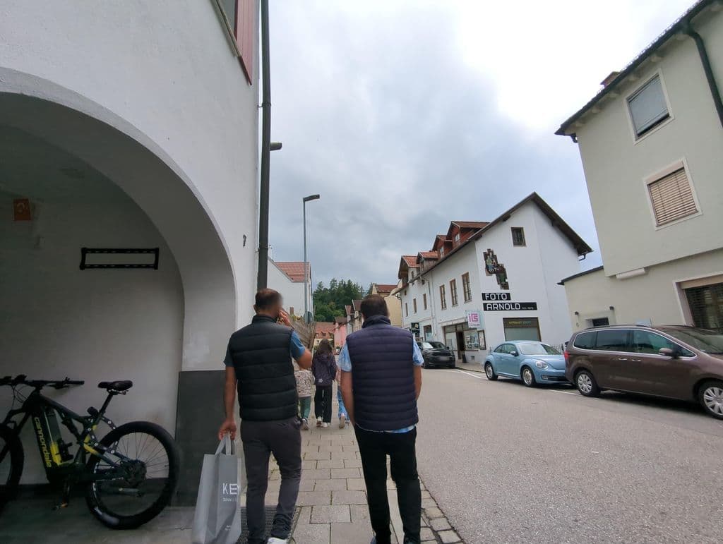 Street view near TREFF Sportsbar & Lounge