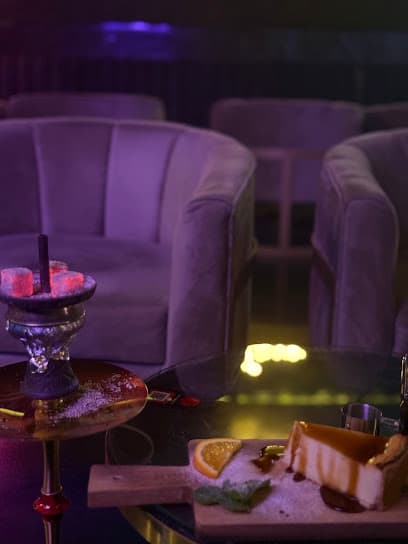 Louvre Hookah Lounge photo 2