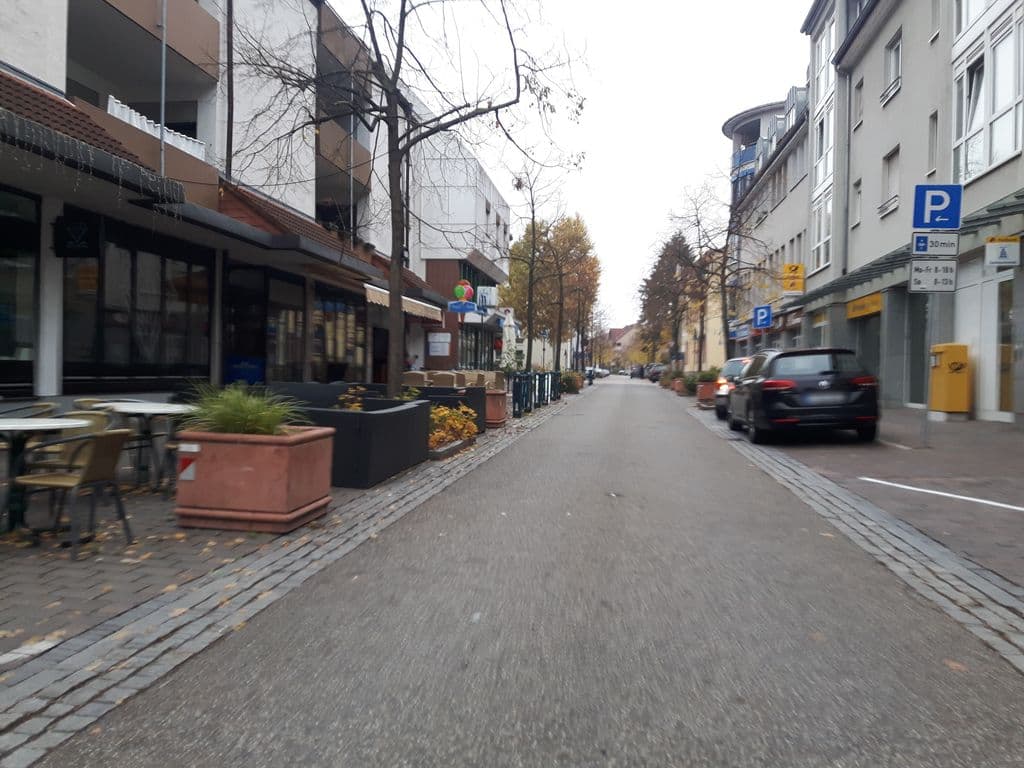 Street view near Piranha Lounge