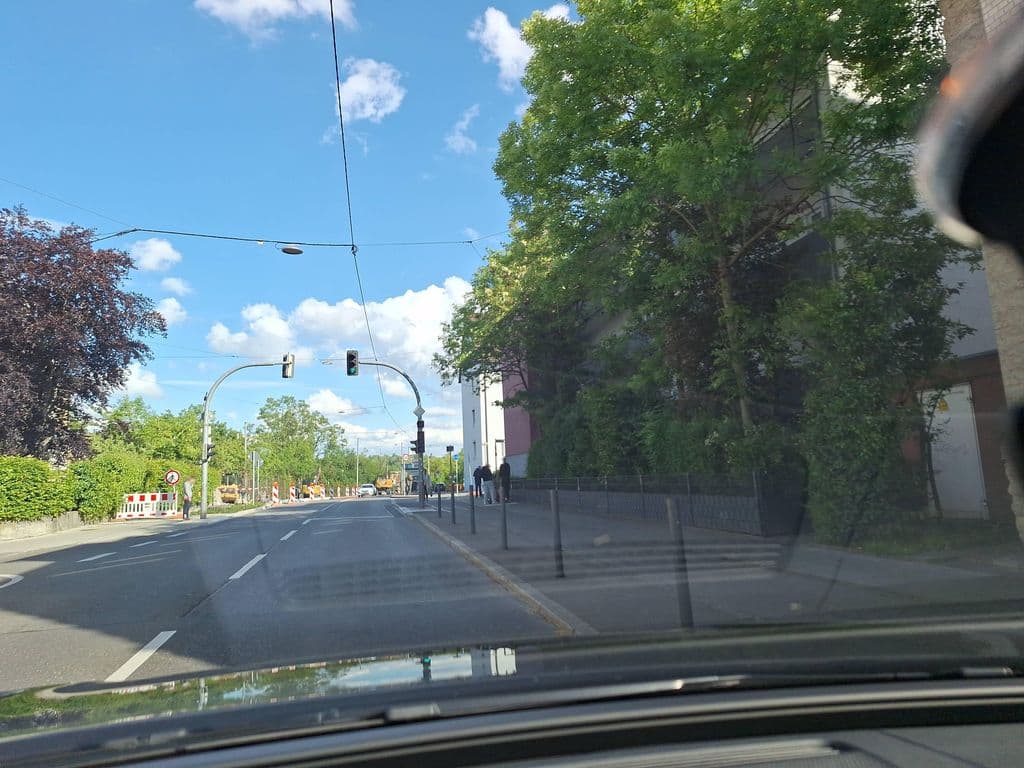 Street view near Avenue - Shisha, Bar & Lounge