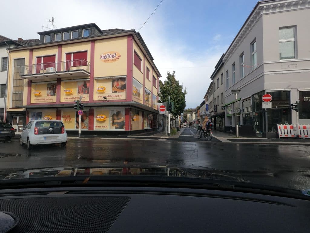 Street view near Mosaik Shop