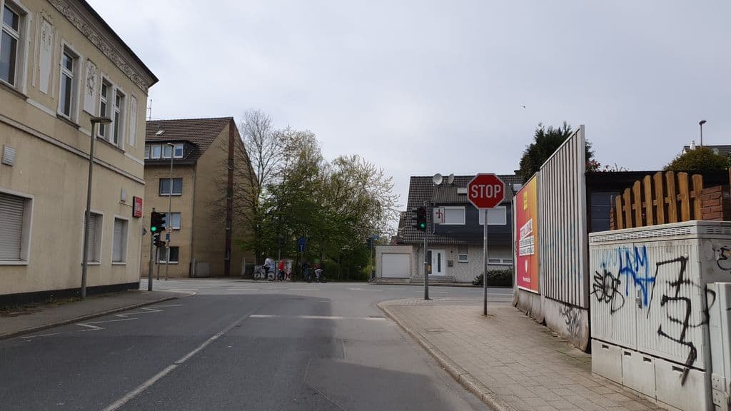 Street view near canumalounge