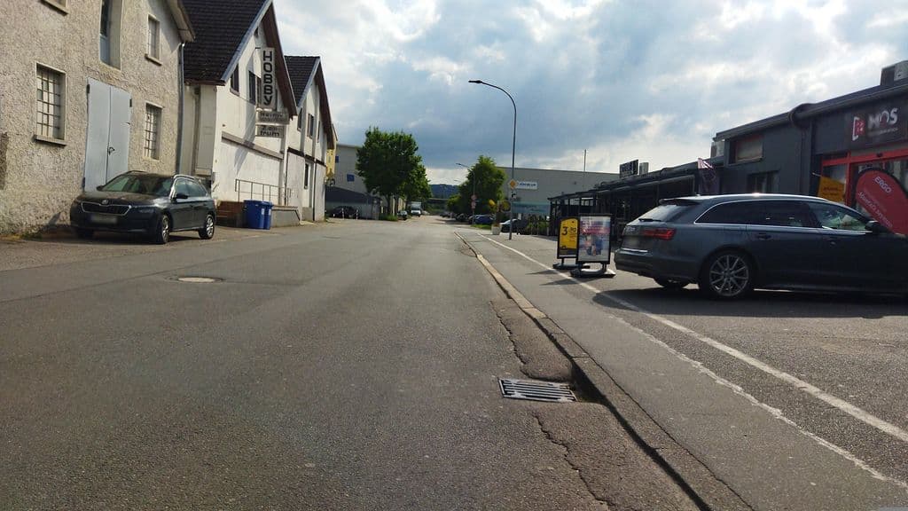 Street view near Remembar Shisha Lounge