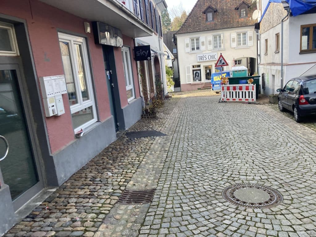 Street view near Purple