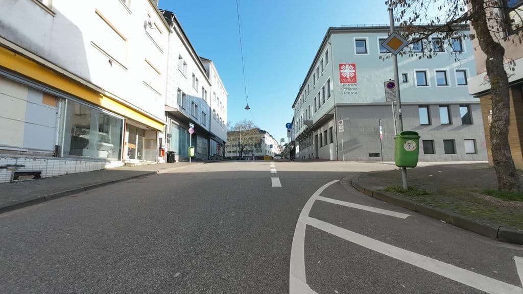 Street view near König's Jan Shisha Lounge