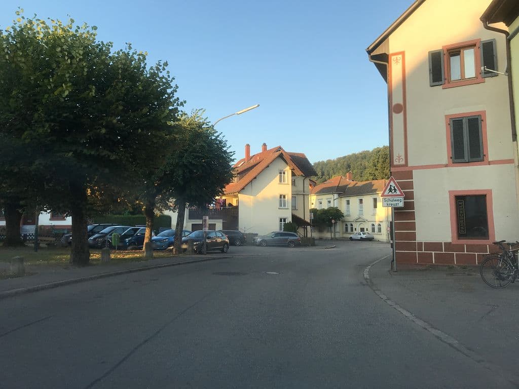 Street view near Shisha Krone