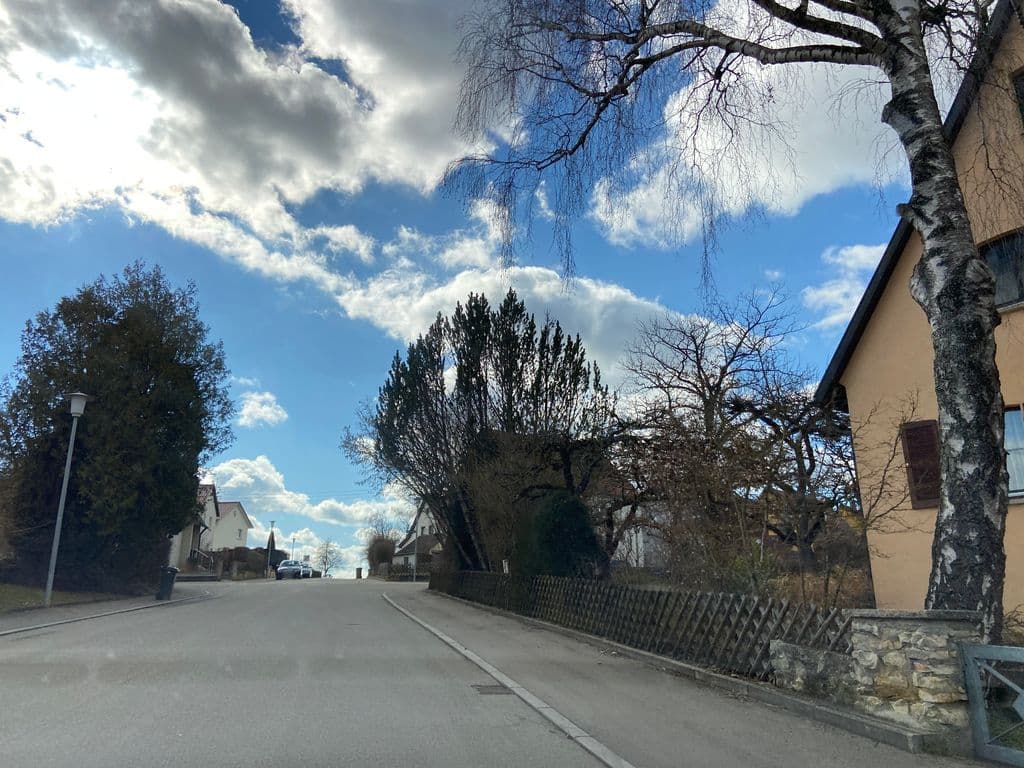Street view near Shisha-Bar Schäucher
