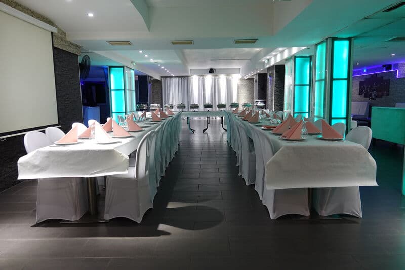 Rhodes Lounge photo 2