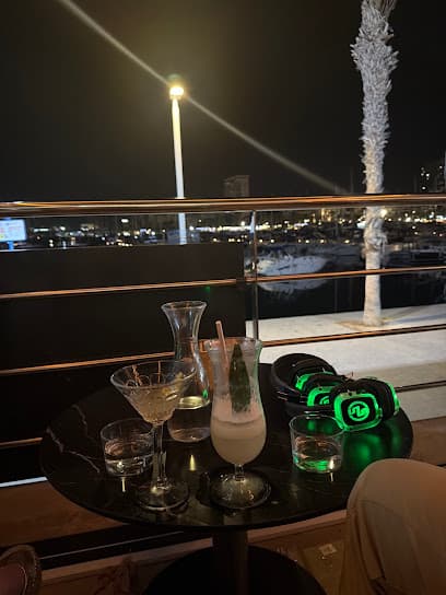 Sausalito Premium Club photo 1
