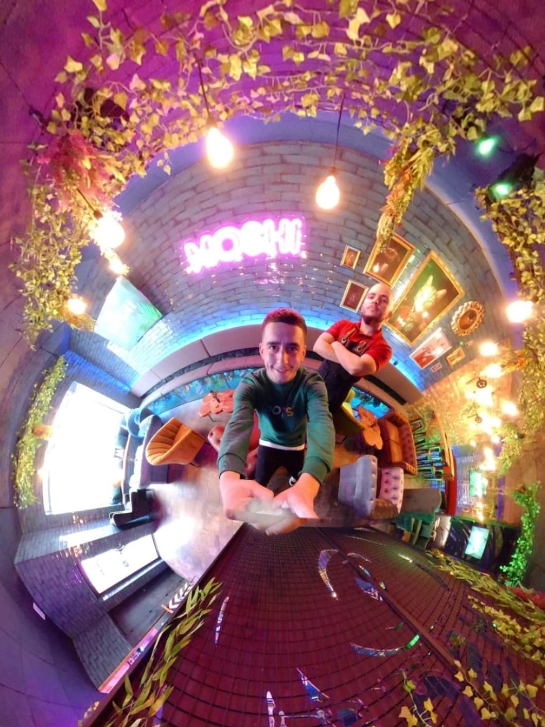 Moshi Lounge photo 4