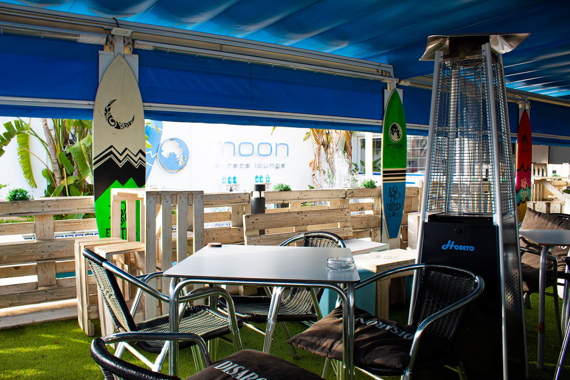 Pub.Moon terraza Tomares photo 5