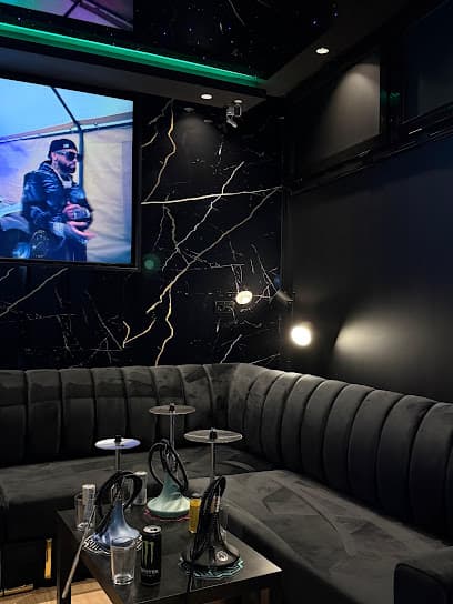 BAR DE CACHIMBA (MILLION LOUNGE)