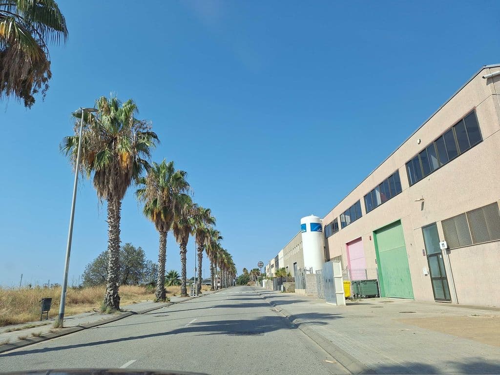 Street view near Orígens