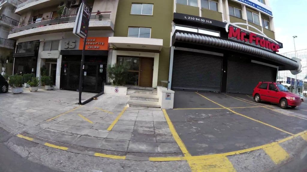 Street view near The Queen Izis Cafe