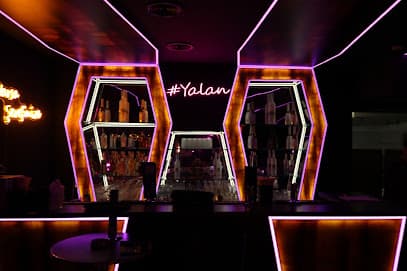 Yalan Cocktail Bar photo 1