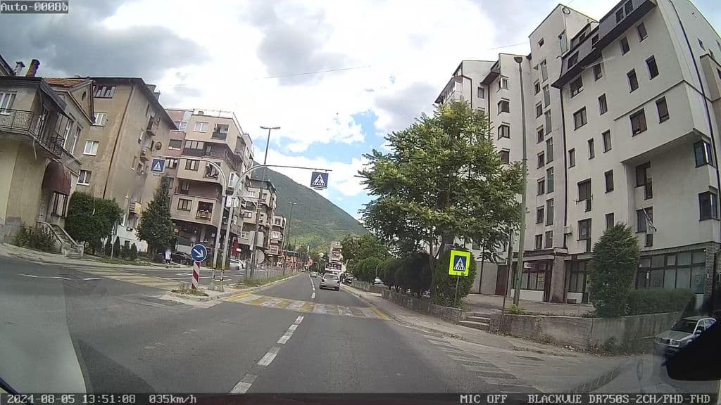 Street view near Nargila bar Golden Coin