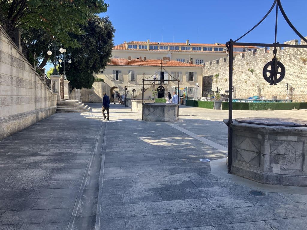 Street view near Ledana Lounge Bar
