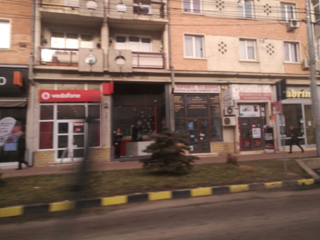 Street view near Narghilea/Sisha Smoke Inc Stefan cel mare