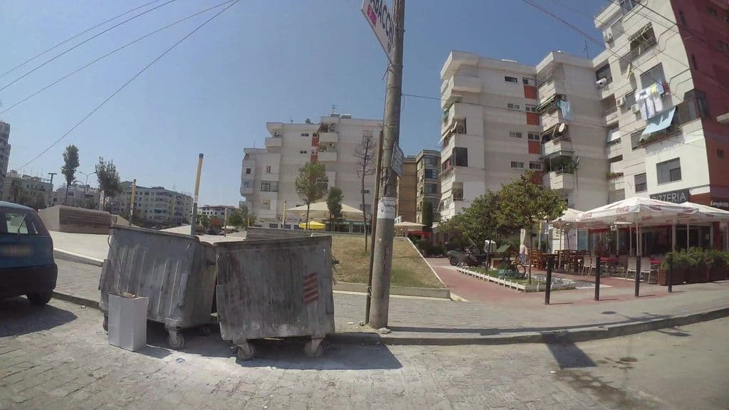 Street view near Bar Binjaket
