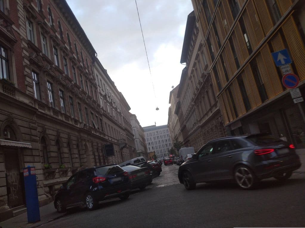 Street view near The Shisha Shop Budapest