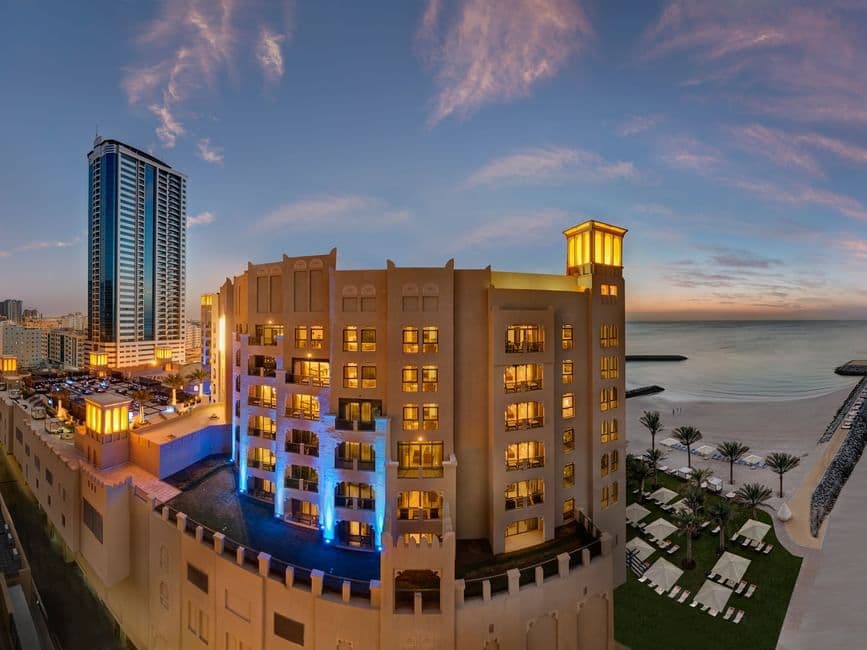 Bahi Ajman Palace Hotel photo 2