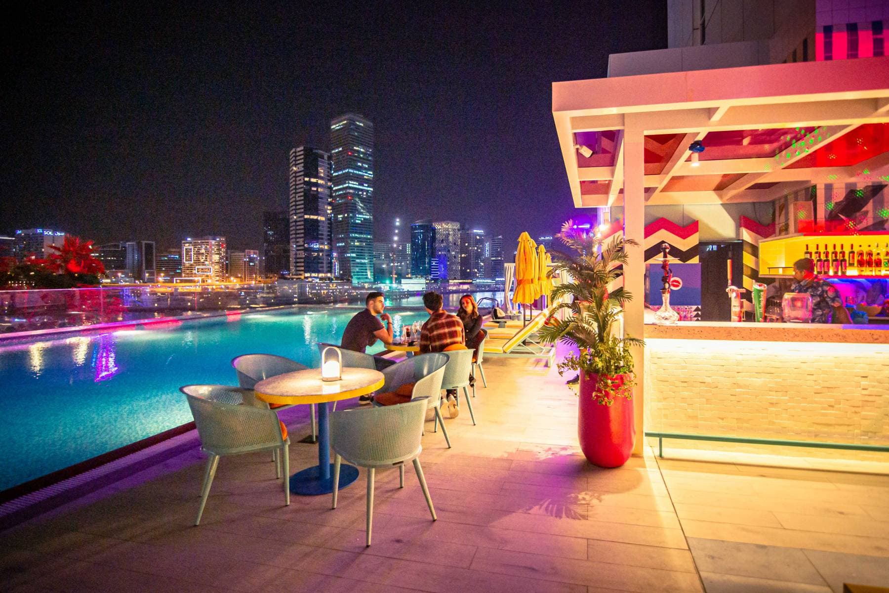 Lolita pool bar & lounge photo 3