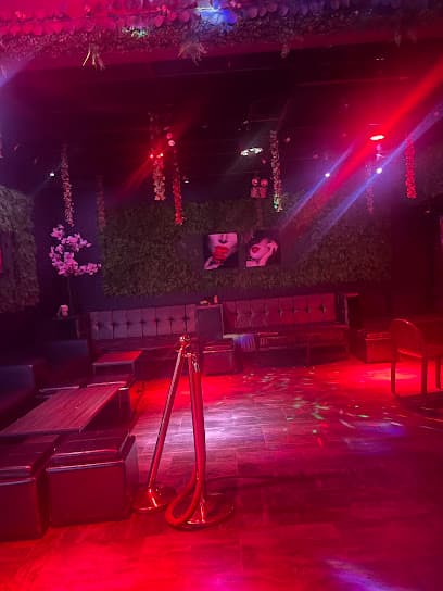 Cucu's Hookah Lounge photo 1