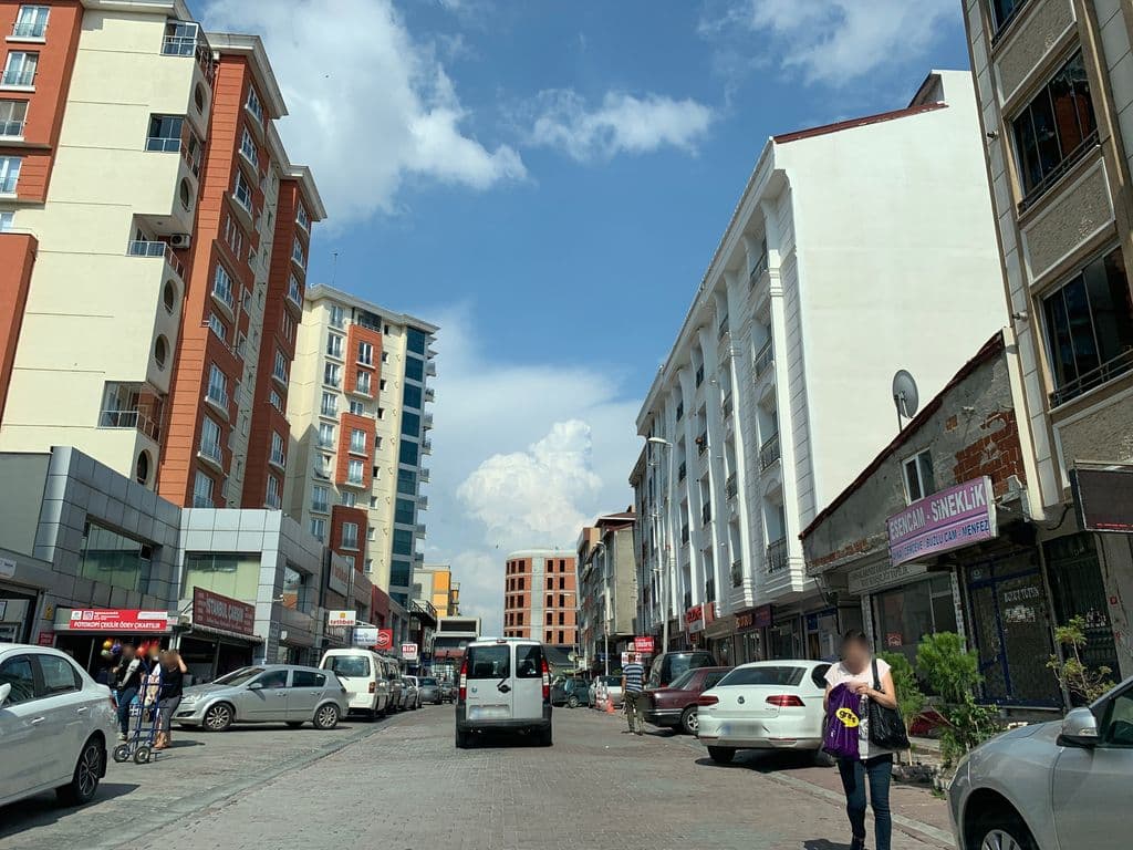 Street view near Güloğlu Nargile