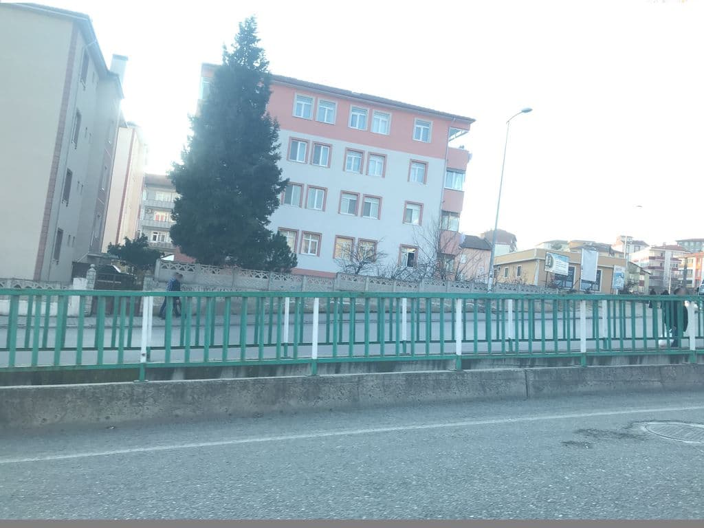 Street view near Paşa Tütün ve Nargile 2