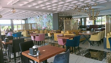 Zevk'in Plus Cafe Restaurant photo 2